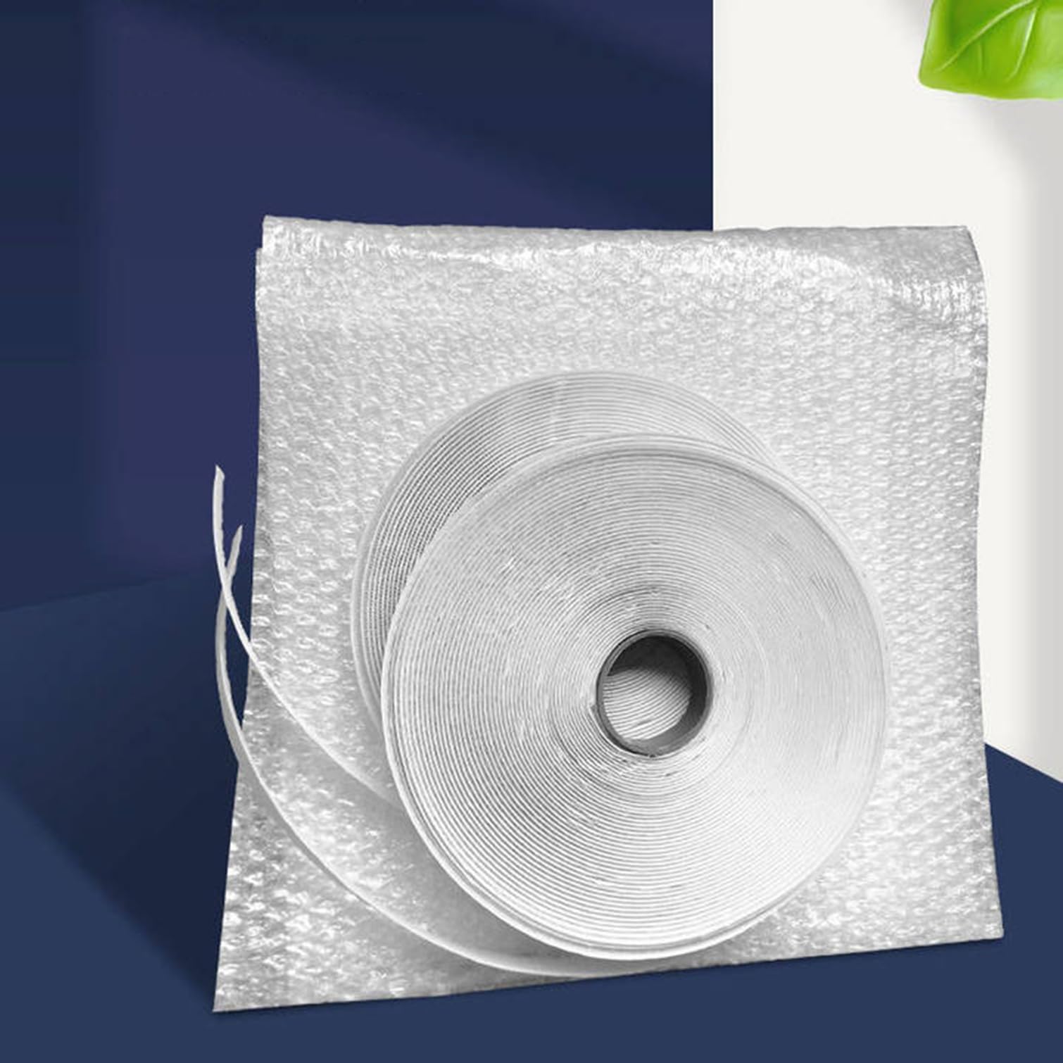 NIANXINN Kit D'isolation de Fenêtre,Film Fenetre Isolant À Bulles,Couverture de Fenêtre en Plastique,Protection Le Froid,Rideau Isolation Thermique,Abri de Pare-Brise,Personnalisé (200cm x 200cm)