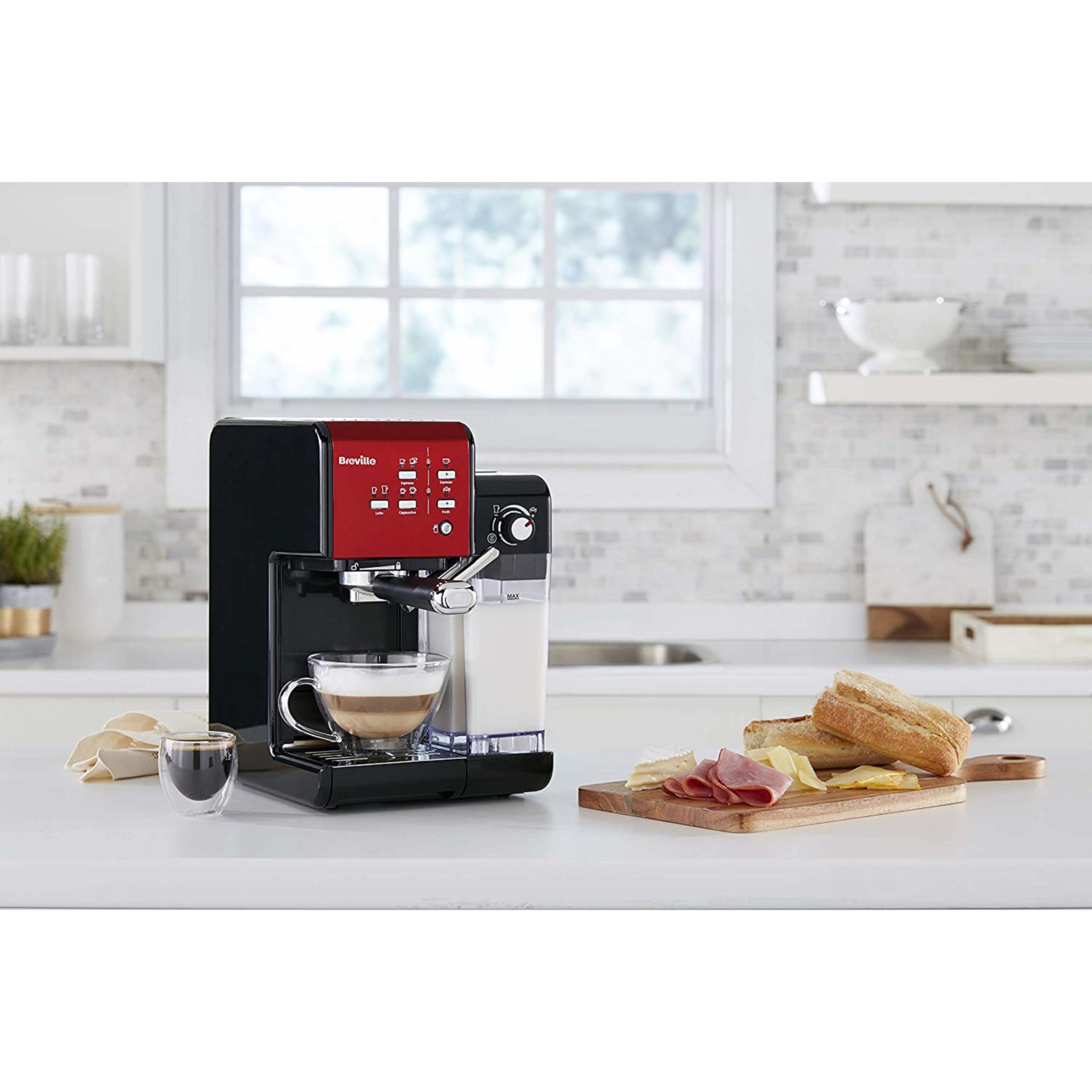 Breville Prima Latte II Espresso | Machine à latte & cappuccino | Pompe 15 bars professionnelle & mousseur de lait | Rouge [VCF109X]