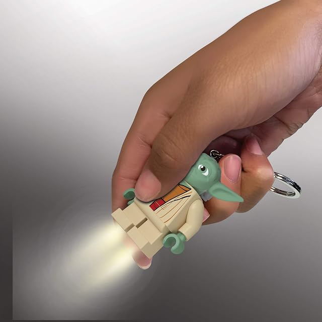 Foto 3 de 7 de Llavero luminoso LEGO Star Wars - Yoda con iluminación LED - Juguetes de regalo para niños