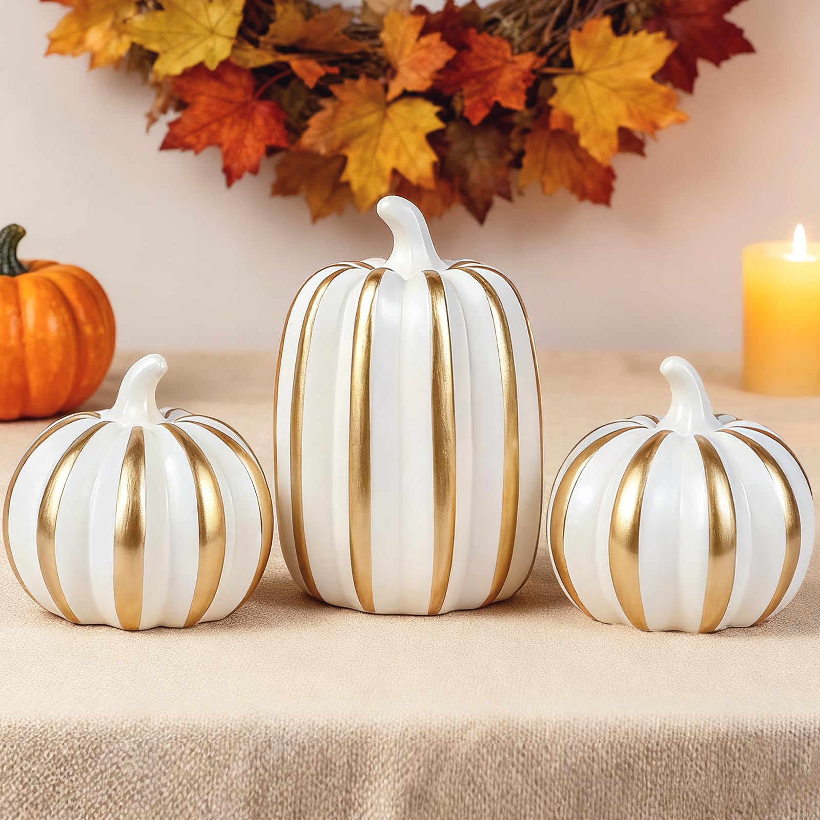 Fangoo 3Pièces Citrouilles Décoratives Résine Blanches Oro pour DéCoration De Table d'automne à L'IntéRieur Fausses Citrouilles Figurines Halloween RéColte Thanksgiving CheminéE DéCorations (Style 3)