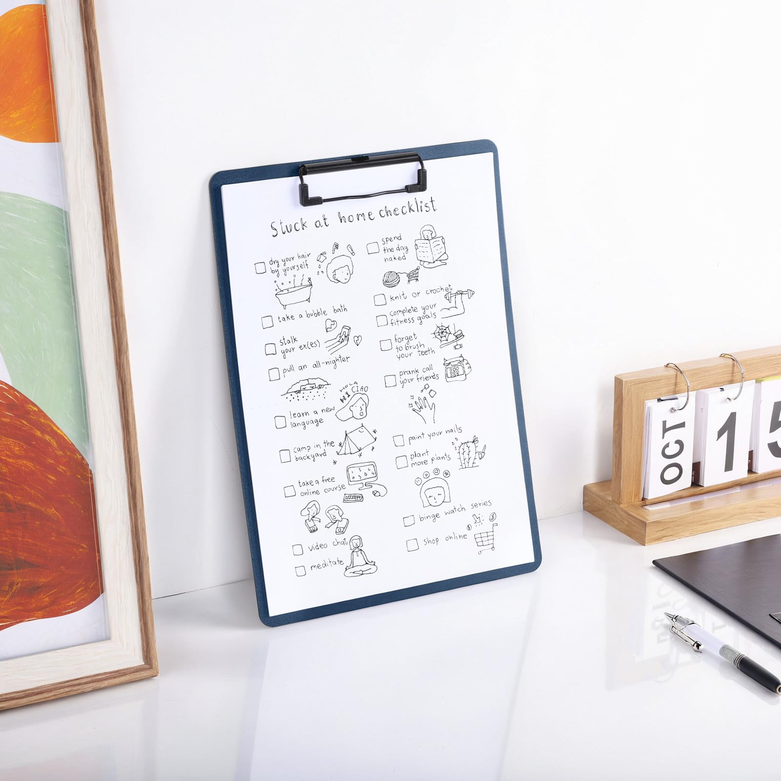 FRETONBA Portapapeles con Pinza A4, 2 Piezas Carpeta de Plástico, Tablero de Escritura con Ganchos Retráctiles, A4 Clipboards para Oficina, Hospital, Aulas (Azul)