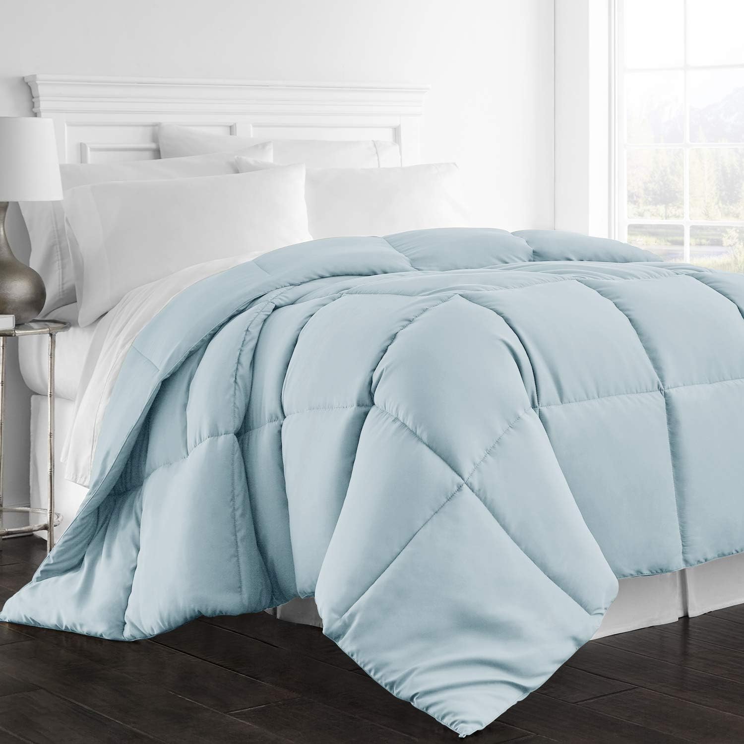 Intimately BECKHAM Hotel Collection 1300 Series Luxury Goose Down Alternative Comforter Hypoallergenic King/Cal King Aqua