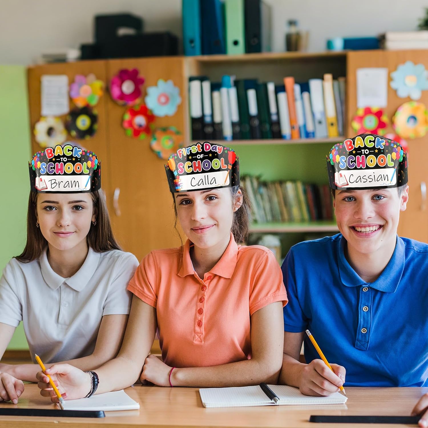 30 Pcs Paper Crown Caps for Kids Adjustable Hats Crowns Kindergarten Hats First Day of School Cap for Students Preschool Kindergarten Classroom Prizes Rewards Party Supplies