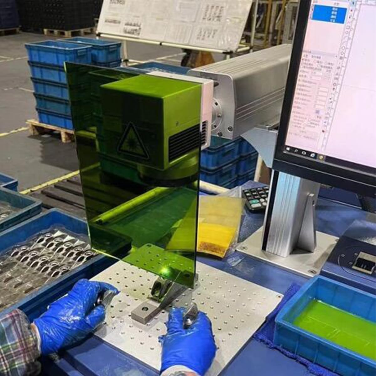Laser Safety Window Shield For 800 - 1100 nm (12"x12"x0.2") High Power Laser Equipment Protection Sheet Organic Glass 980nm 1064nm 1070nm 1080nm Optical Fiber Infrared Light Protection Plate Shield