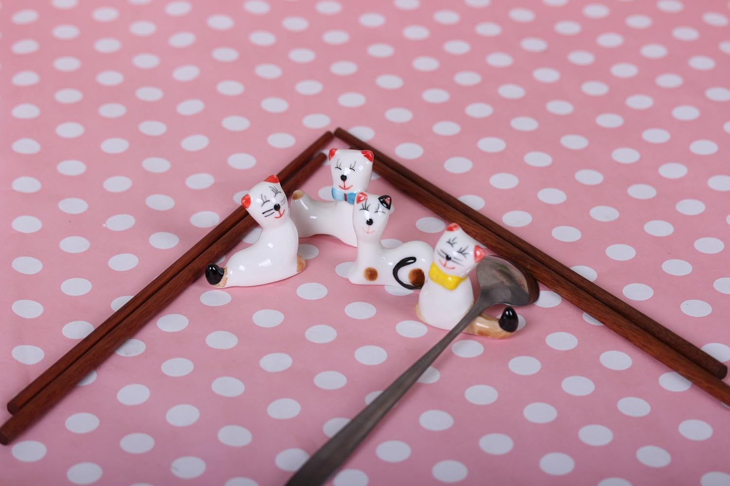 Japanese Ceramic Lucky Cat Panda Kitchen Chopsticks Rest