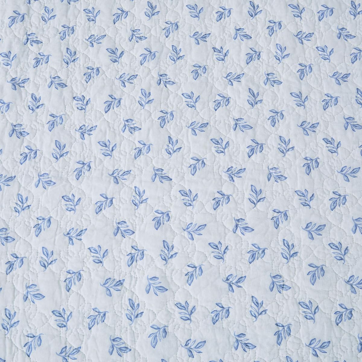 C&F Home Laurelwood Flowers Cotton Blend Full/Queen Bed 3-Piece Quilt Bedding Set All Seasons Versatile Spring Springtime Summer Classic Elegant Home Machine Washable Reversible Bedroom Decor