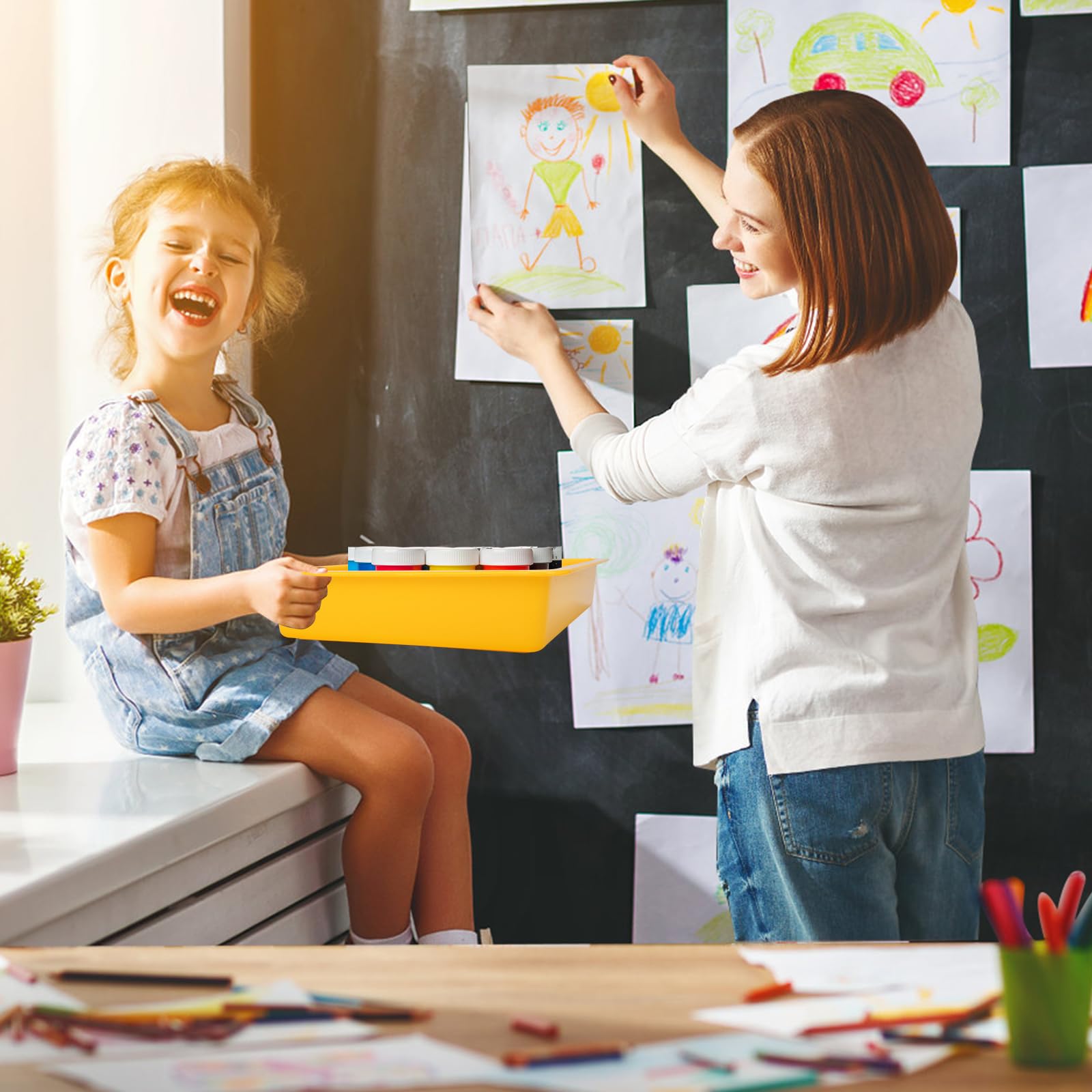 ShineMe Bandejas de plástico para aula, paquete de 6 contenedores coloridos para el aula, bandejas planas gruesas y resistentes para organización y almacenamiento en el aula