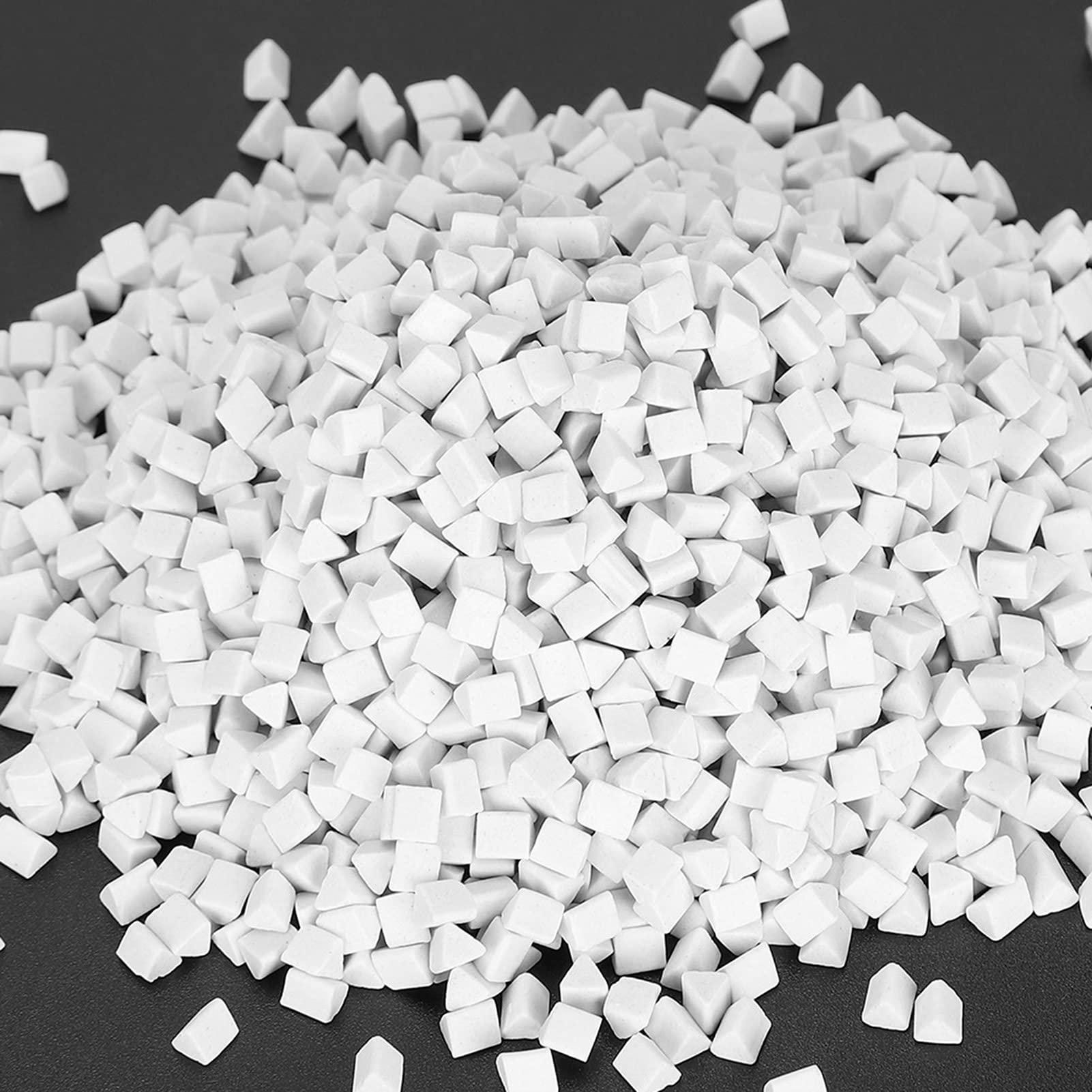 Abrasif Triangulaire en Céramique pour Polissage de Bijoux, pour Polisseuse à Vibrations, 4 Mm, 500 G