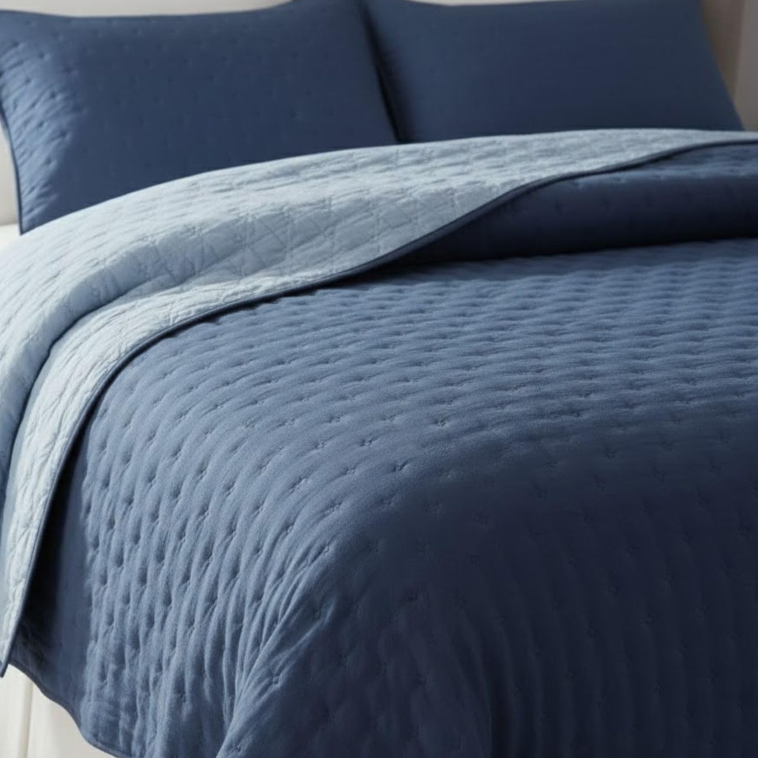 DONATELLA Colcha boutí Reversible Bicolor Luna para Primavera, Verano, otoño e Invierno. 100% Microfibra Extra Suave. Cubre Cama Multiuso - 105 cm., Azul