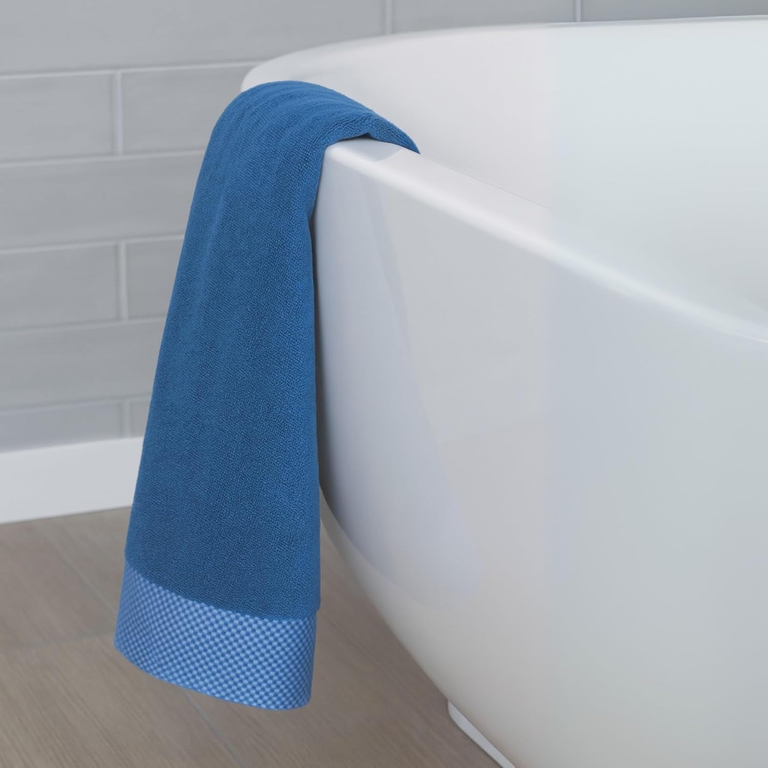BedVoyage Luxury Bath Towel - Ultra Soft Plush Bathroom Towel - Highly Absorbent Viscose from Bamboo Bath Towels, Spa Towels for Body - Indigo