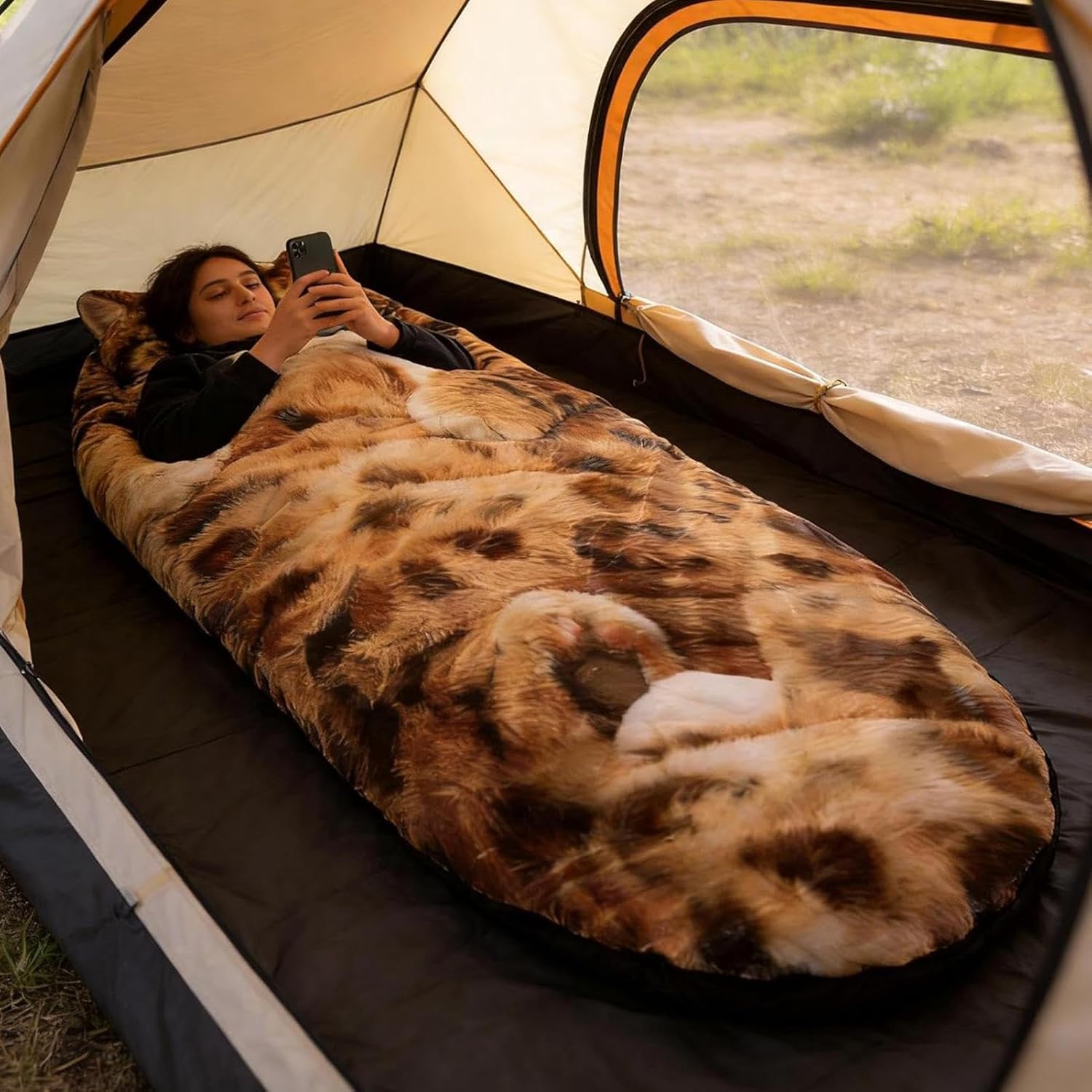 Plush Cat Print Envelope Sleeping Bag, Cat Sleeping Bag for Humans, Giant Plush Envelope Design with Soft Flannel Lining Self, Cute Ćat Themed Warm Blanket for Home,Provide Excellent Warmth Comfort