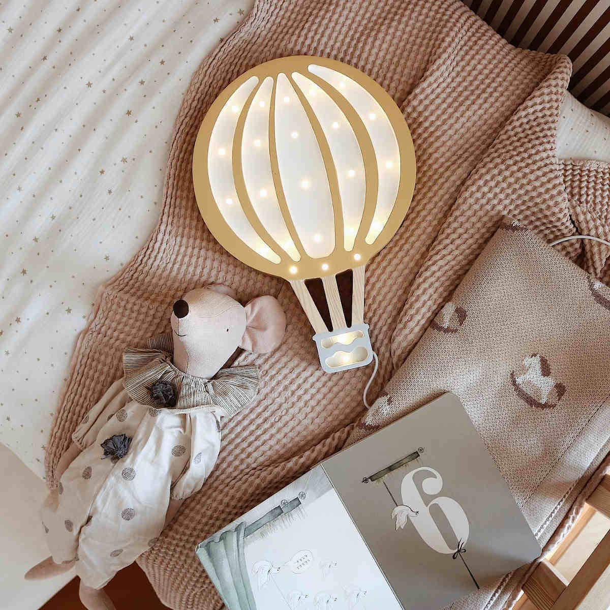 Little Lights - Lámpara de noche para niños con regulador de intensidad y temporizador amarillo mostaza