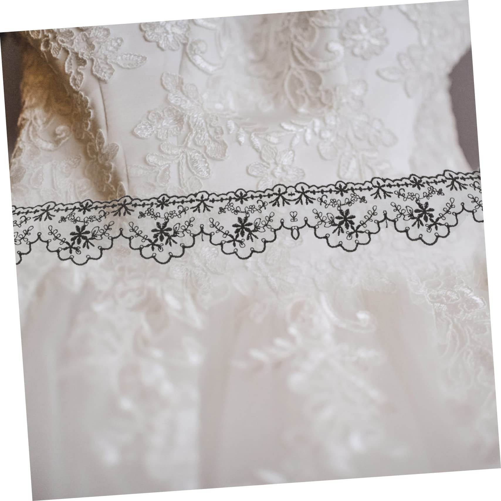 TEHAUX 4rollos Cinta De Encaje Decorativa Para Costura Bordado De Flores Yardas Para Vestidos Decoración De Jarras y Manualidades