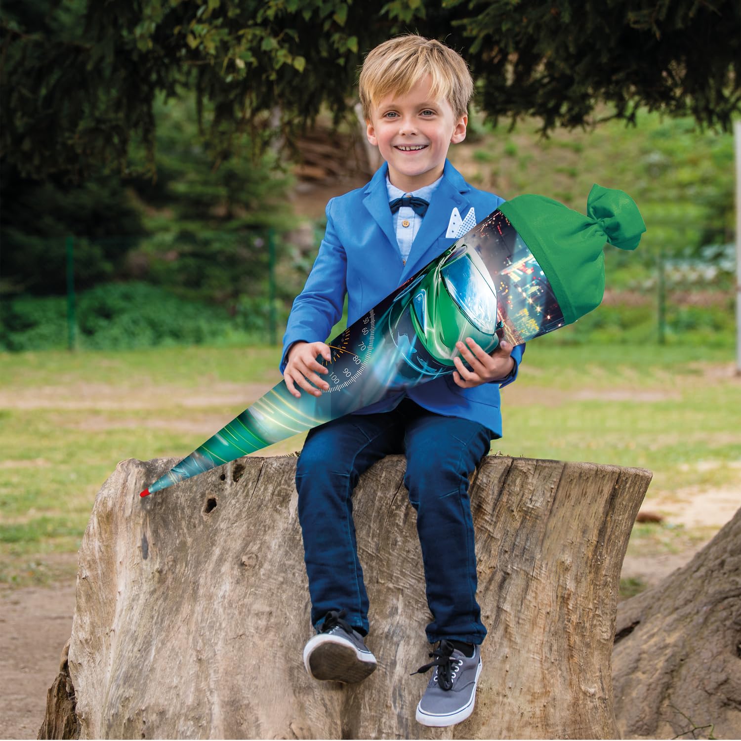 ROTH Cornet Surprise Racing - 70 cm - Rond - avec Fermeture en Feutre - Emballage Cadeau pour la rentrée des Classes