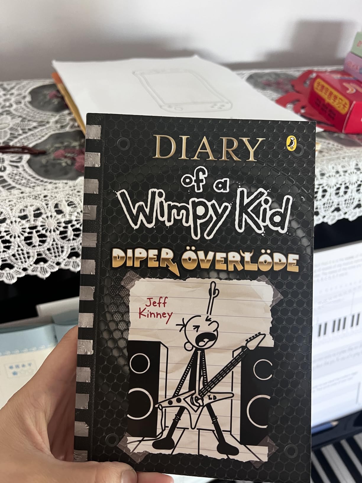 Diper Oeverloede (Diary of a Wimpy Kid Book 17) (Export edition ...