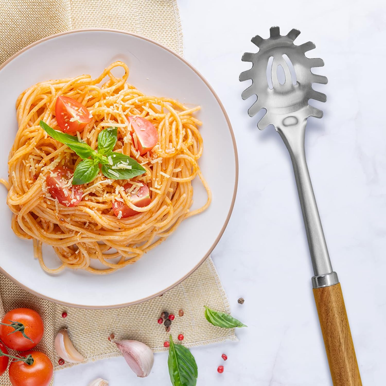 Fackelmann FSC Acacia Stainless Steel Spaghetti Spoon, Spaghetti Spoon, Spaghetti Fork, Dimensions: 30x6x5.5cm, Colour: Brown & Silver