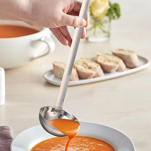 Vista 41 de meekoo Cucharón de acero inoxidable con mango de sopa con borde de vertido para cocina, cocina, salsa de sopa (4 onzas)