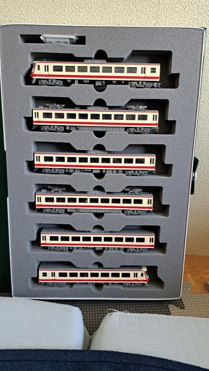 Amazon.co.jp: KATO 10-1207 西武鉄道5000系レッドアロー6両