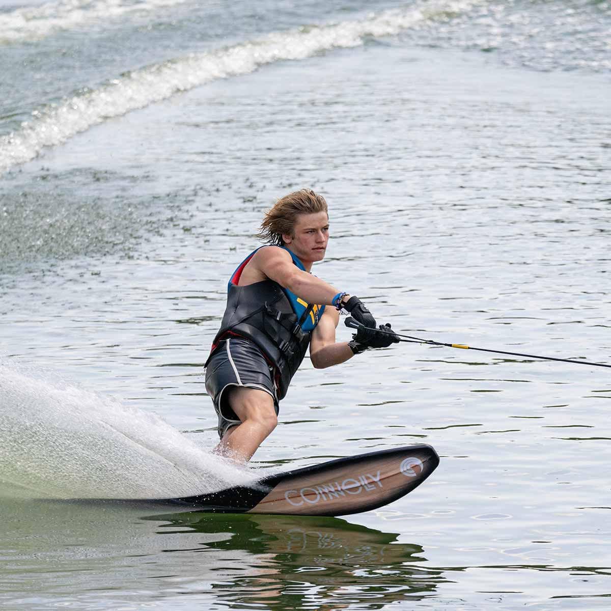 Connelly Slalom Waterski Package, Big Daddy - 69", with Swerve adj. Binding and Rear Toe Plate
