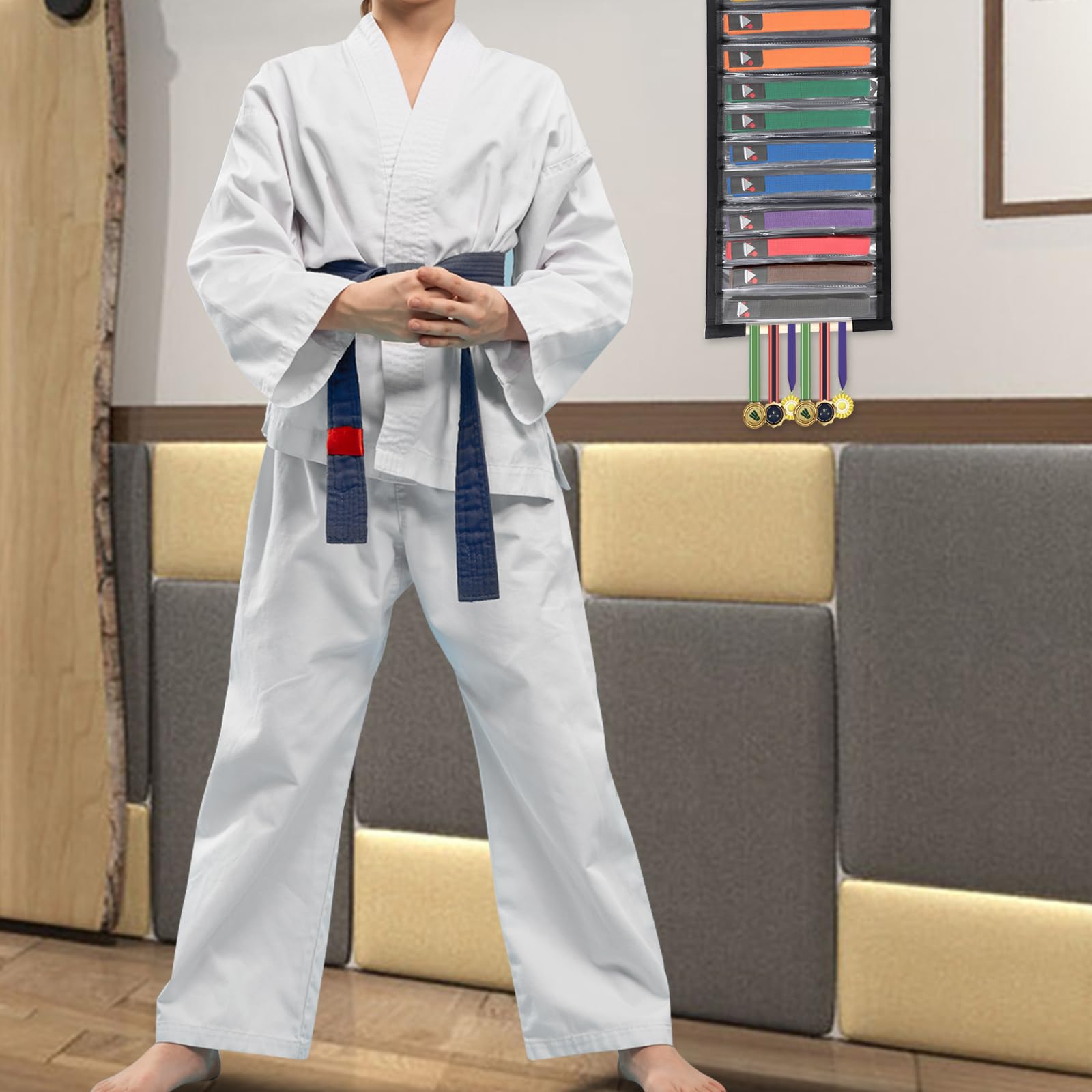 SUMNACON Supporto per cintura per arti marziali, antipolvere, multiuso, in feltro, taekwondo, display per medaglia