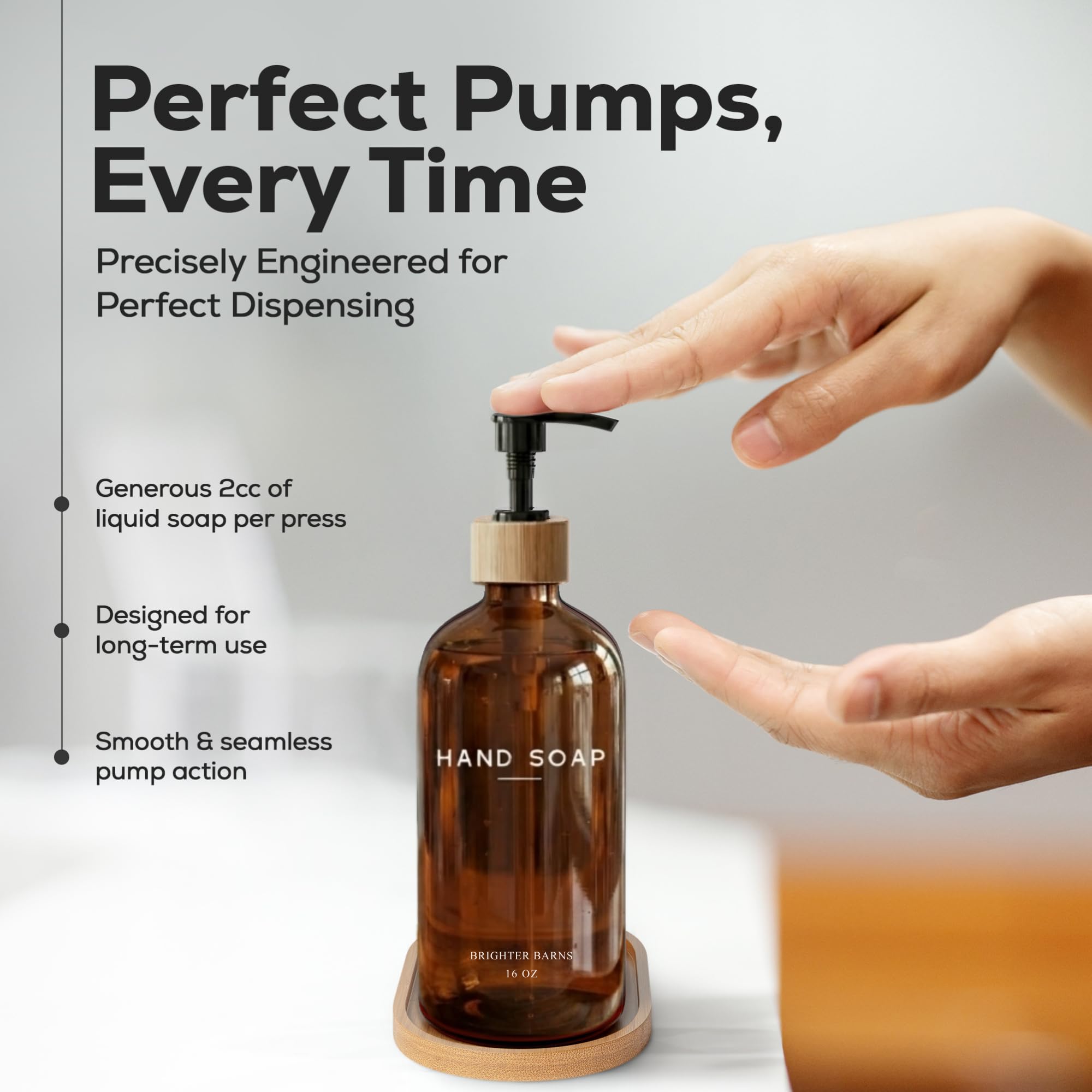 Brighter Barns - Dispenser di sapone per mani e piatti, in vetro ambrato, set con vassoio, bottiglie a pompa in bambù per lavello della cucina, decorazione moderna per la casa, decorazione neutra per
