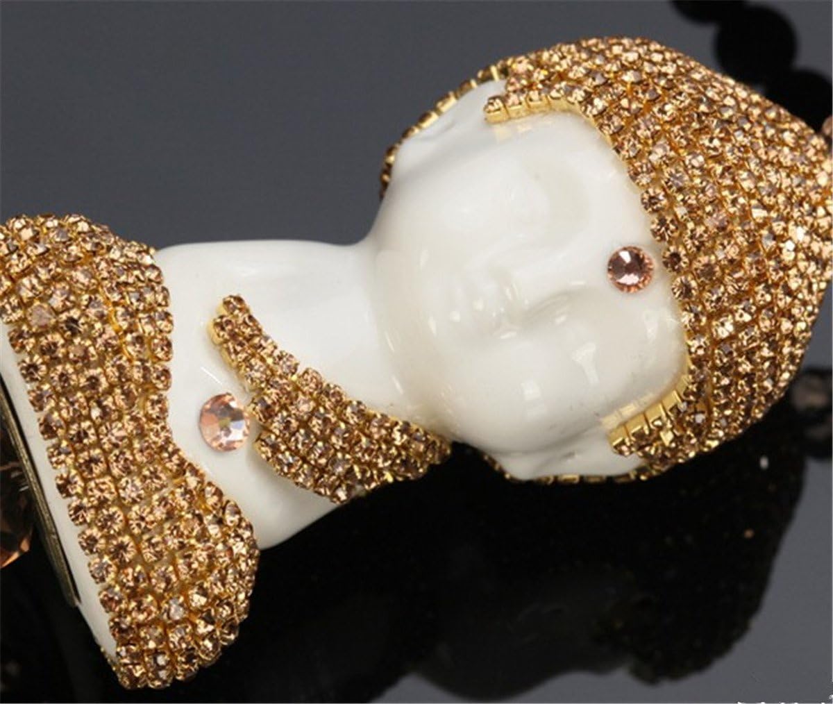 Tathagata Buddha Car Pendant White Porcelain Decor Lucky Safety Hanging Ornament Gift Rear View Mirror Accessories Auto Interior Dangle (Gold)