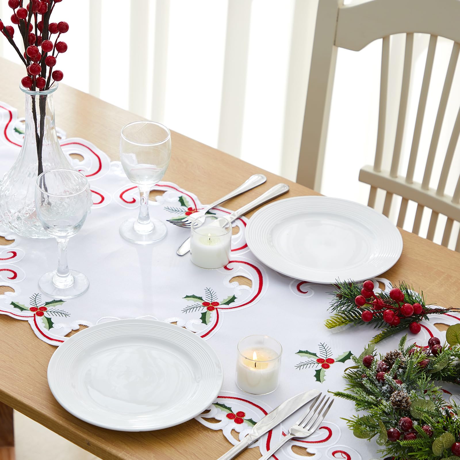 Namalu Christmas Embroidered Table Runner 15 x 70 Inch Christmas Table Linens Cover for Xmas Holiday Dining Decoration Wedding Party Gift Supplies(Gnome) - Image 3