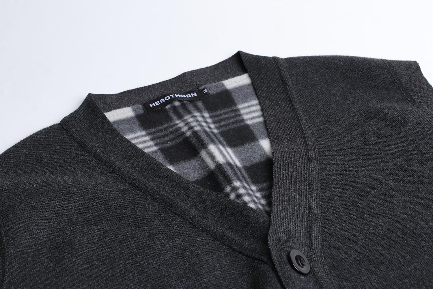 Men's Knitted Sweater Vest Fleece Lined Sleeveless Cardigan V Neck Button Down Knitwear with Pockets for Winter - Image 4