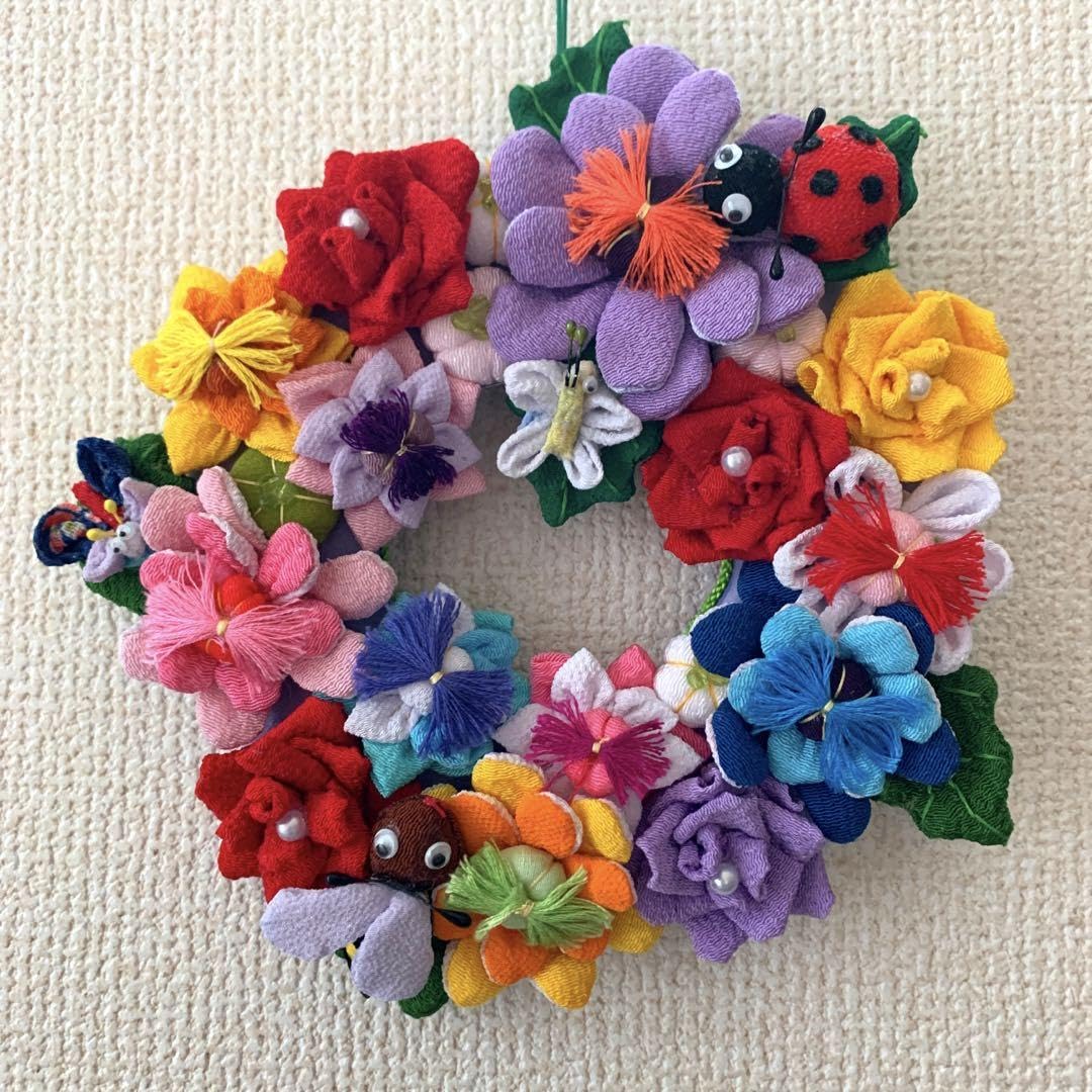 Amazon.co.jp: ちりめん細工とつまみ細工のフラワーリース ※花と
