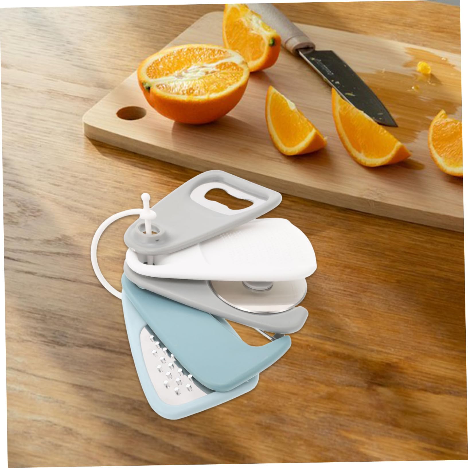 IMIKEYA Utensili da Cucina Multifunzione Affettatrice per Verdure Grattugia per Frutta Pelapatate Apribottiglie Accessori per Cucina Pratica