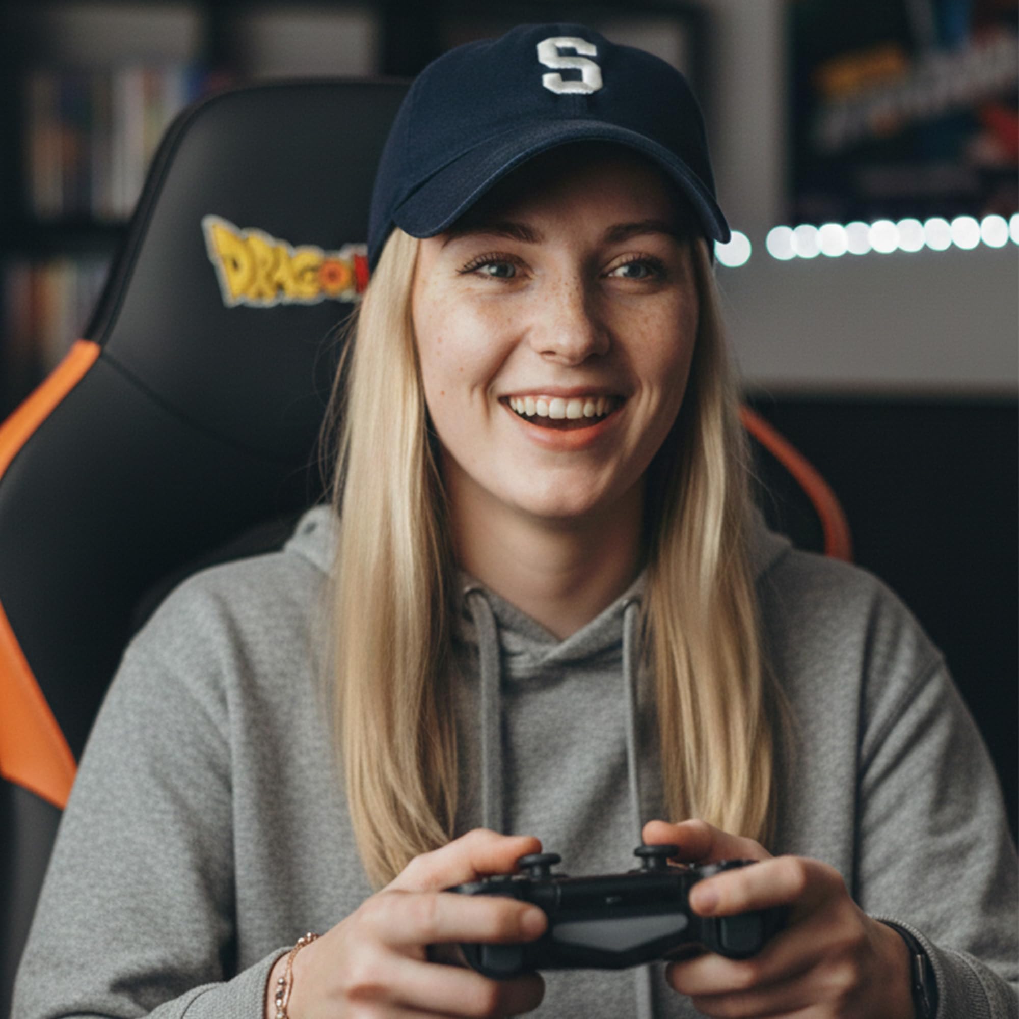 SUBSONIC - Sedia da Gaming Dragon Ball Super - Poltrona da Ufficio Ergonomica con Schiuma ad Alta Densità, Meccanismo Basculante e Comodi Braccioli - Altezza Regolabile - Nero