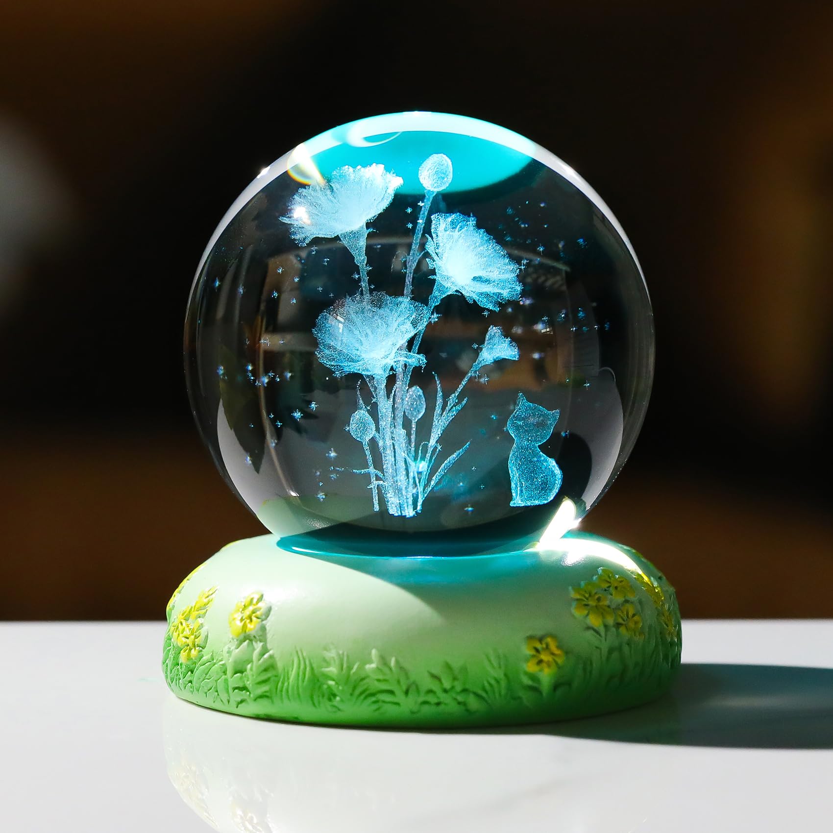 Ornalrist60mm Crystal Ball 3D Engraved Carnations and Cat with Floral LED Colorful Stand, Glass Cat Sphere Paperweight Home Art Ornament Gifts for Mum Christmas