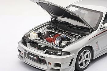 オートアート　1/18 日産スカイライン GT-R(R33) 1/18 日産 スカイライン GTR (R33) ニスモ Rチュ-ン (マット