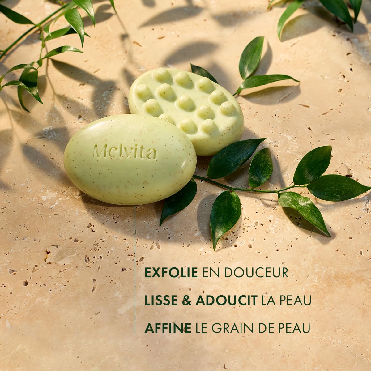 Melvita - Savon Exfoliant Lissant - Or Végétal - Exfolie et affine le grain de peau - Peaux sèches - Extrait de Feuille de Châtaignier, Coques d'Amande - 125 g
