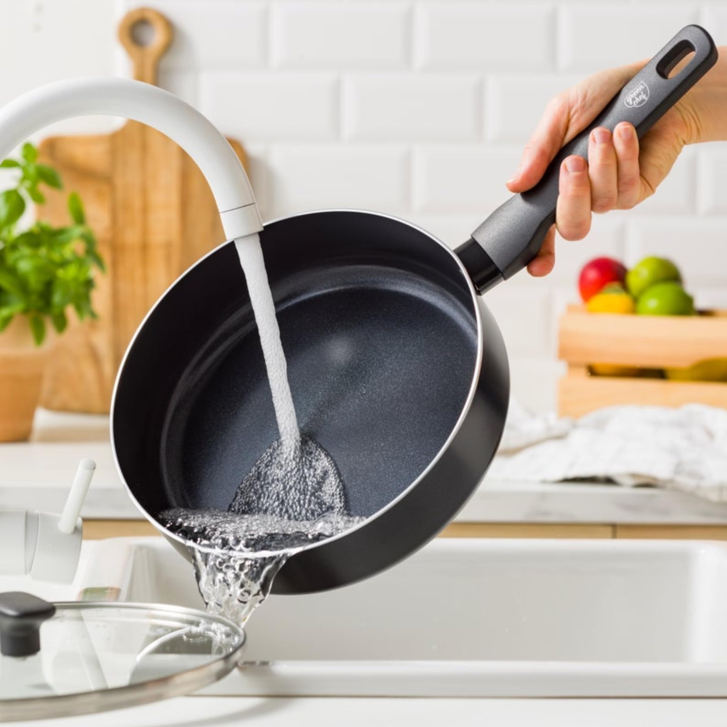 GreenChef Tones Batterie de cuisine 7 pièces en céramique avec revêtement antiadhésif, poêles, casseroles, sauteuse, protection de poêle, induction, sans PFAS, passe au lave-vaisselle, au four, noir