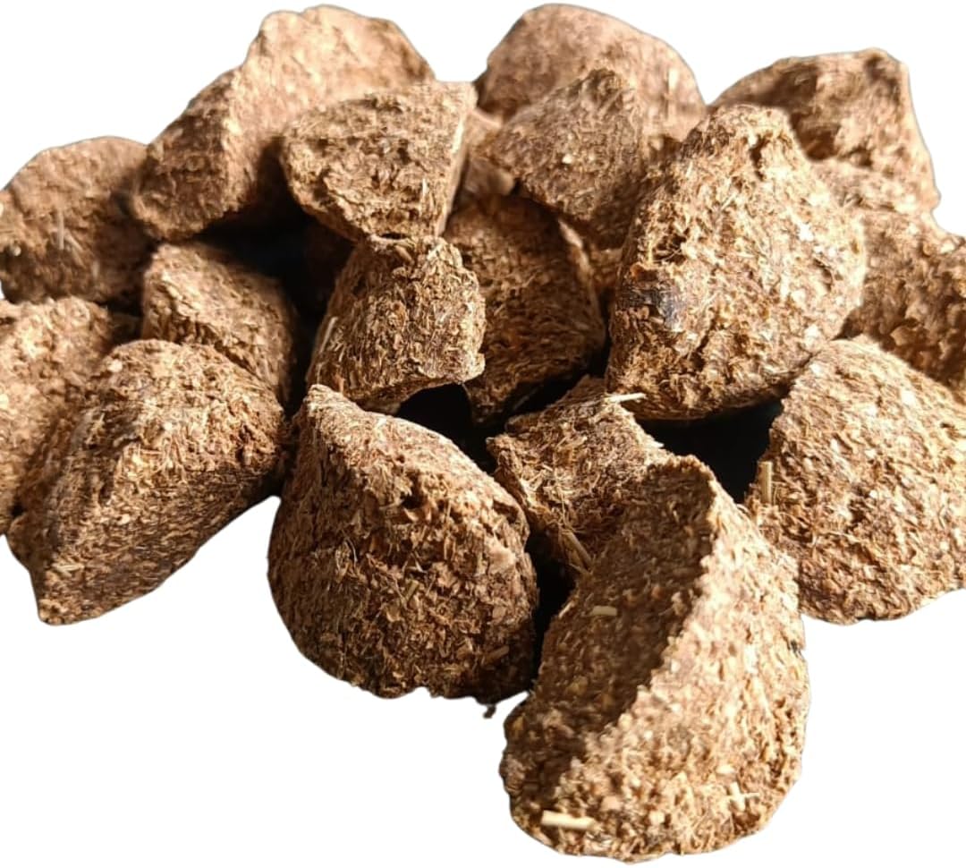 Timothy Hay Cube Treats 150g | Pure & Natural High-Fiber Chew Treats for Rabbits, Guinea Pigs & Small Pets | Healthy Timothy Hay Food for Digestion, Dental Care & Daily Nutrition