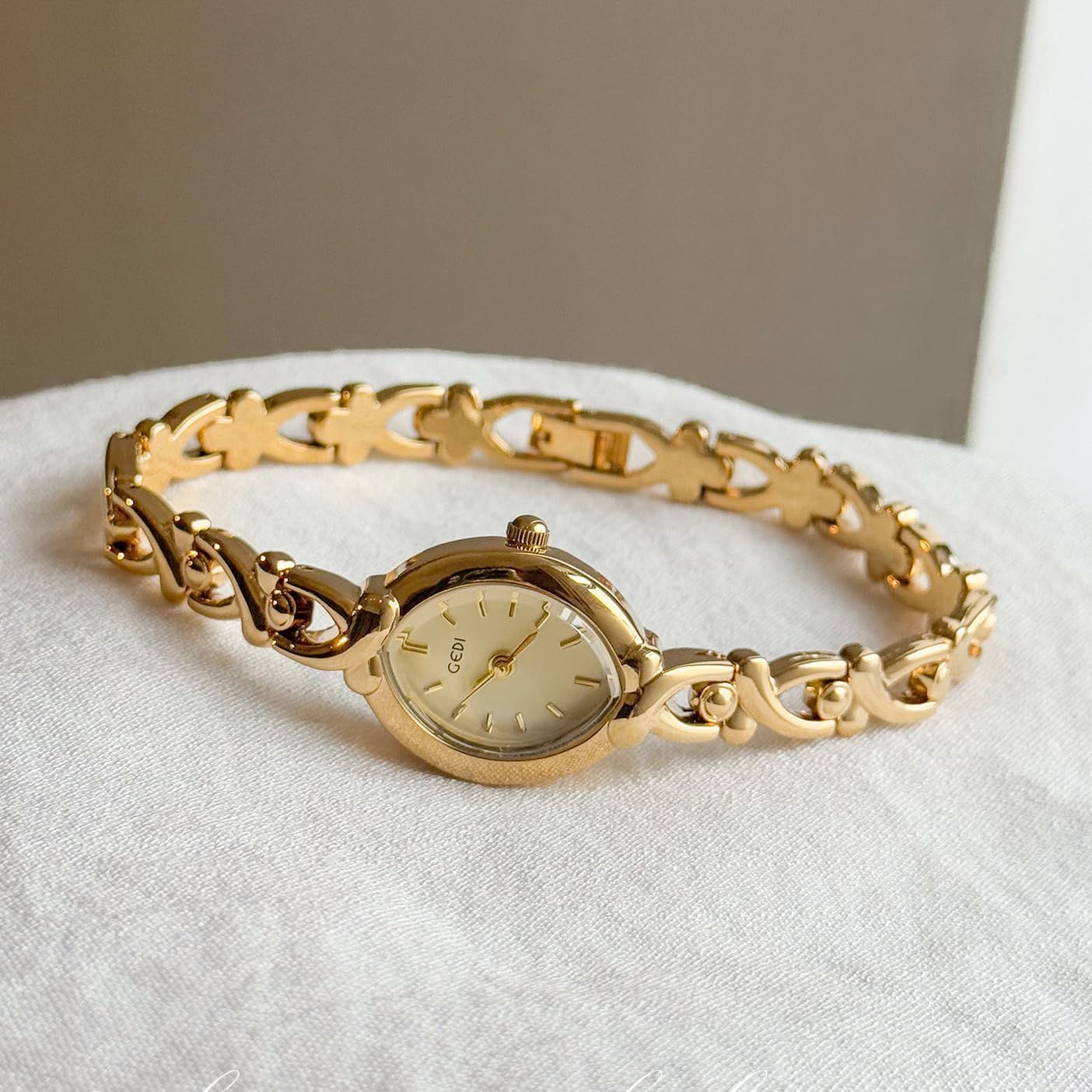 FANMIS Gold Tone Watches for Women with Small Vintage Bracelet Elegant Jade Oval Dial Dress Watch Fashion Quartz Wrist Watch Waterproof Watch - Image 2