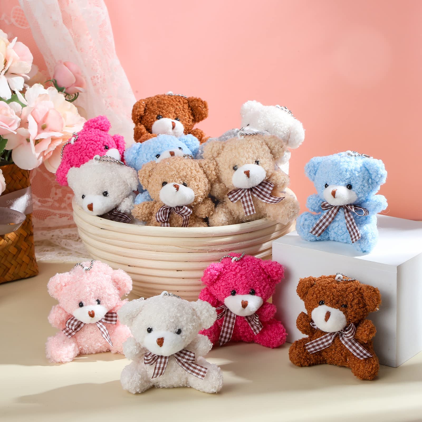 24 Paquets Mini Joeut Ours en Peluche Animaux en Peluche en Vrac Poupée Articulée Animaux 8 cm Porte-Clés Ours pour Ados Filles Adultes Anniversaire Graduation Mariage Décoration Cadeau DIY