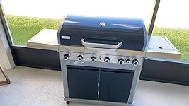 Review Image by Chris Chris