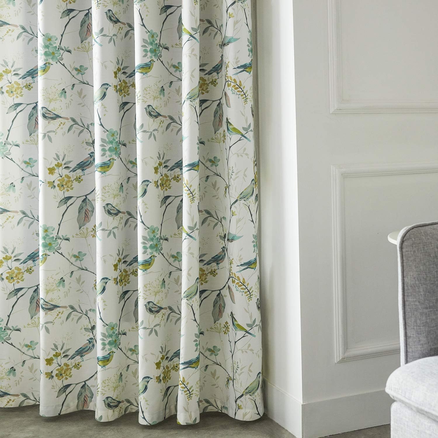 VOGOL Country Style Window Curtain Panels, Green Bird Pattern Thermal Insulated Drapes for Bathroom, Light Filtering Grommet Curtains for Farmhouse, 1 Piece, 52 x 108