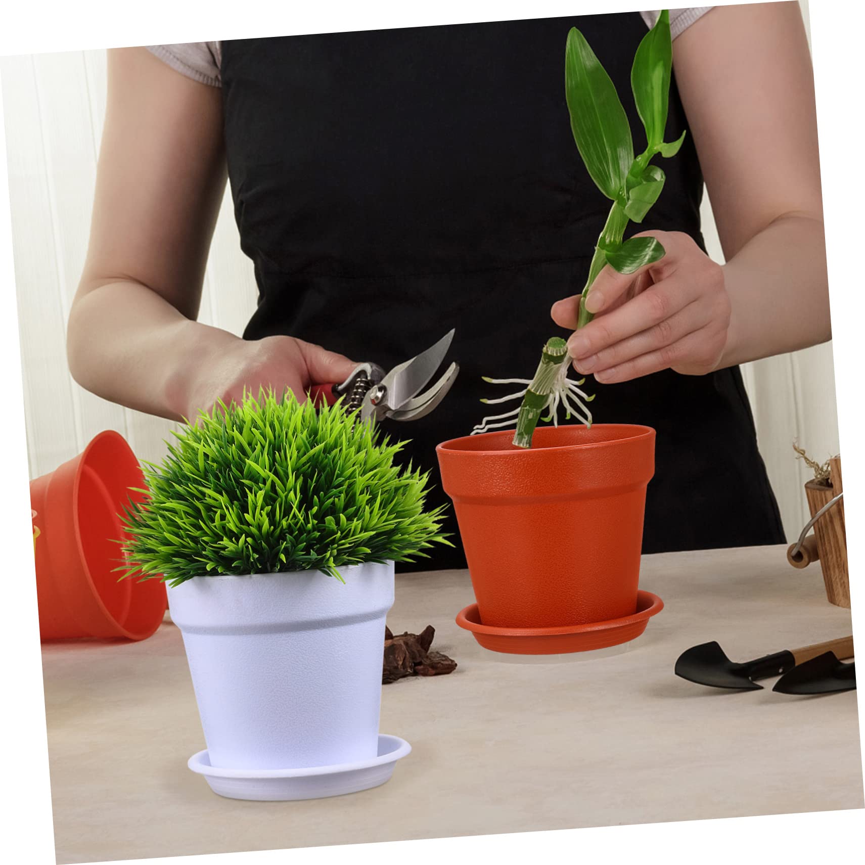 GALPADA 24 Pièces Pots de Fleurs Plastique avec Soucoupes pour Plantes Intérieur Extérieur Pots Fleur Plastique Soucoupe