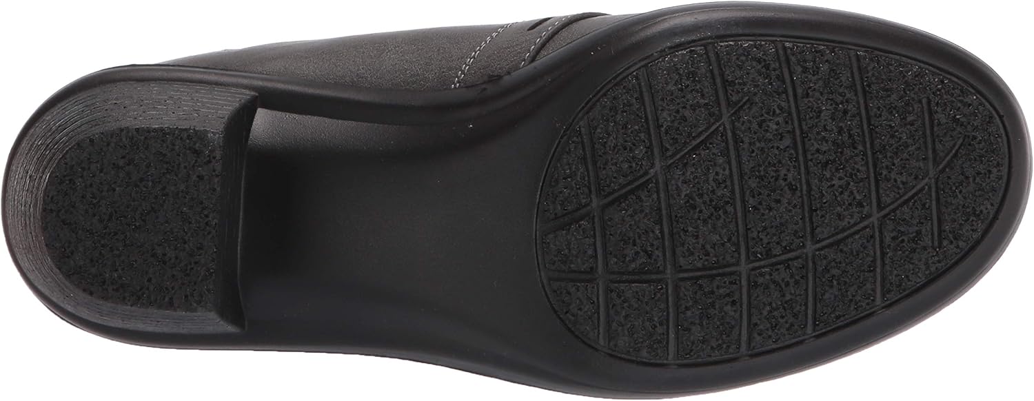 Easy Street Women's Cynthia