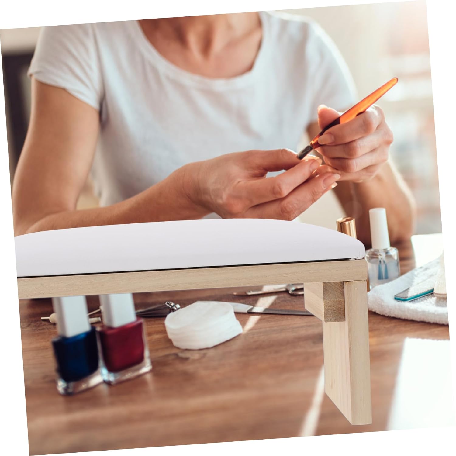 Gatuida 1pc Nail Art Hand Pillow Ergonomic Manicure Support Cushion for Nail Technicians Multi-purpose Wrist Rest Space for Lamp Stylish Comfortable Design for Salons and Home Use