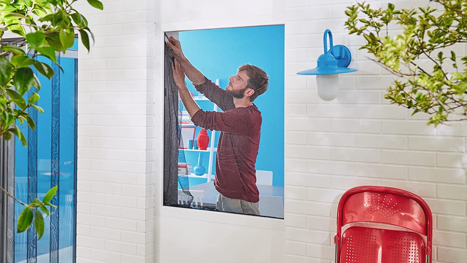 tesa Insect Stop COMFORT pour Porte-Fenêtres - Moustiquaire avec Ruban Auto Agrippant - Filet Anti-Moustique - Blanc, 120 cm x 240 cm (Lot de 2)