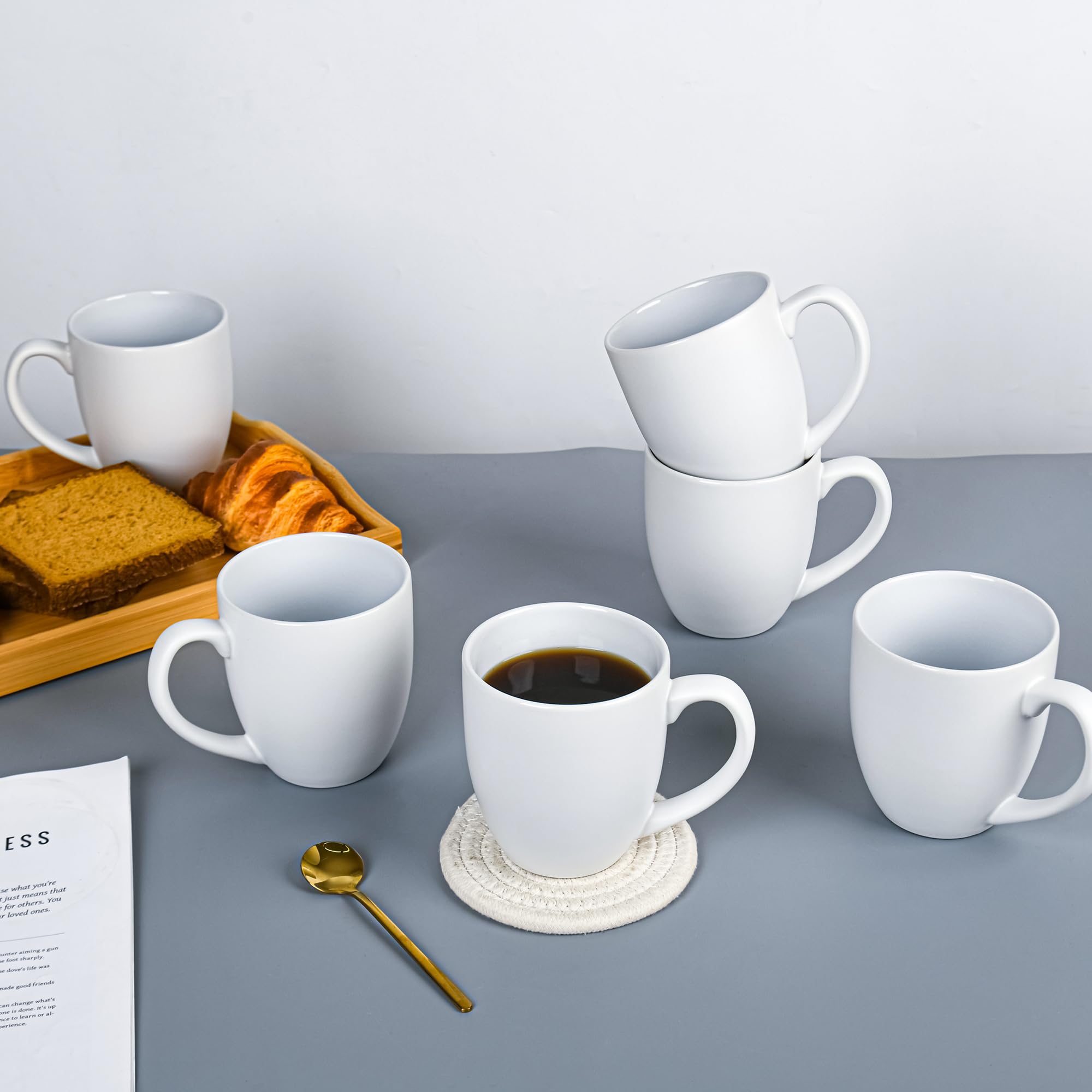 BYCNZB Zestaw 6 kubków do kawy 470 ml, duże ceramiczne nowoczesne kubki do kawy z uchwytem, do herbaty, latte, cappuccino, kakao. Można myć w zmywarce. Można używać w kuchence mikrofalowej (białe