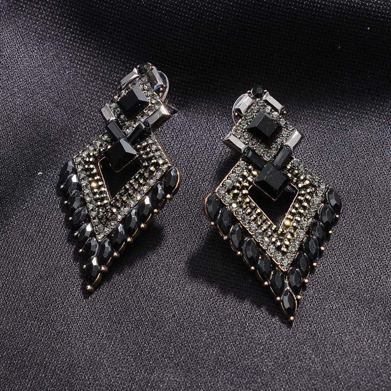 Pendentif femme géométrique en cristal rétro et bijoux en métal pour un style vintage