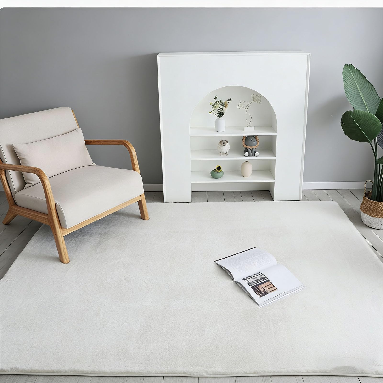 Tapis salon fausse fourrure blanc dans la chambre de bébé ou le bureau pour une ambiance cosy