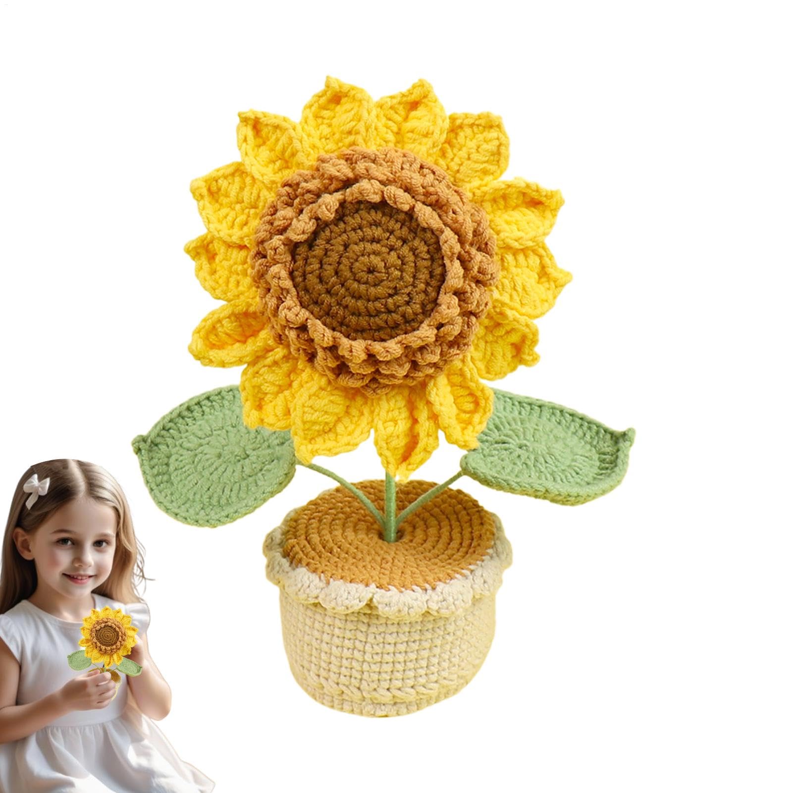 Girasol de ganchillo en maceta como decoración de tablero de coche y centro de mesa