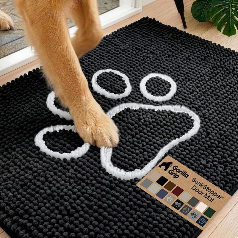 Tapete absorvente para cães GORILLA GRIP SoakSTOPPER de chenille, preto e branco, 60,96 x 43,18 cm
