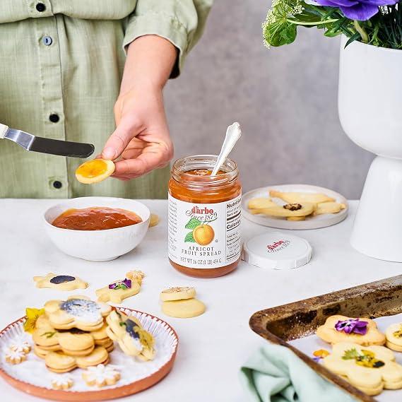 Darbo All-Natural Apricot Fruit Spread, 16 oz (454g) | Crafted Tradition | Pure Fruit Flavor No Artificial PreservativesEnsuring a Naturally Sweet and Flavorful Spread.
